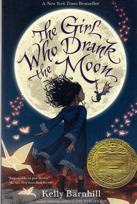 کتاب The Girl who Drank the Moon